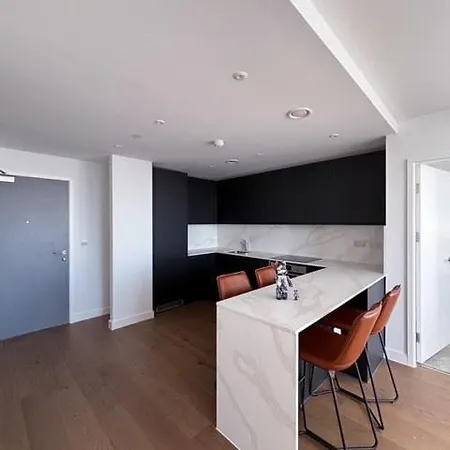 2 Bedroom Apartment With City Views-3